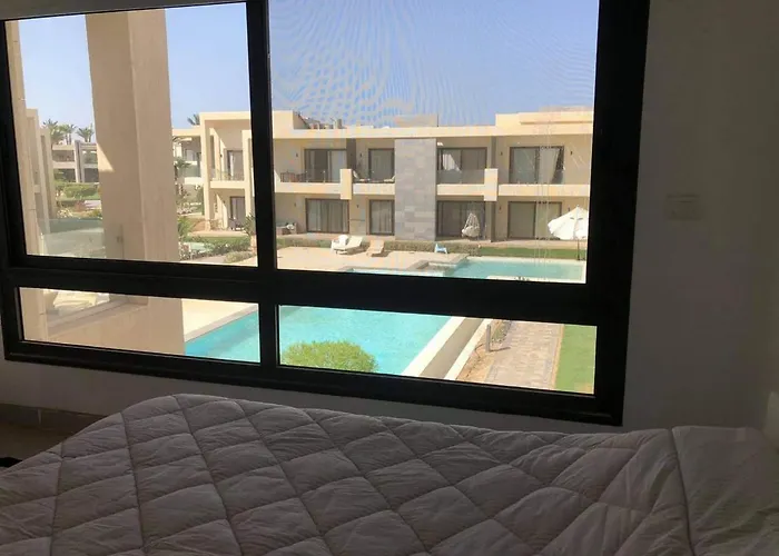 Apartment G Cribs 2 Bedroom Sharing Pool El Gouna
